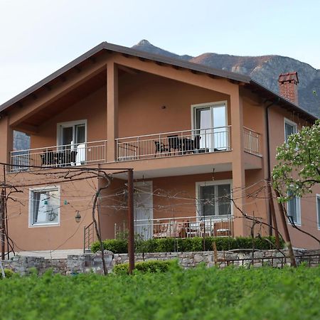 Koman_Lakeview_Apartments Shkoder Luaran gambar
